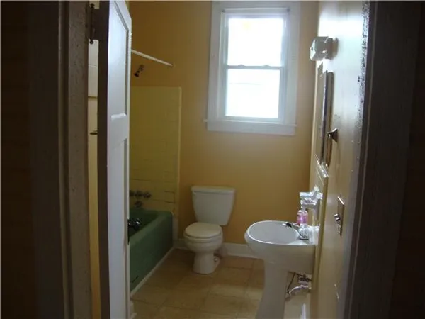 $1,600 | 1005 Delmas Avenue, Nashville, TN 37216