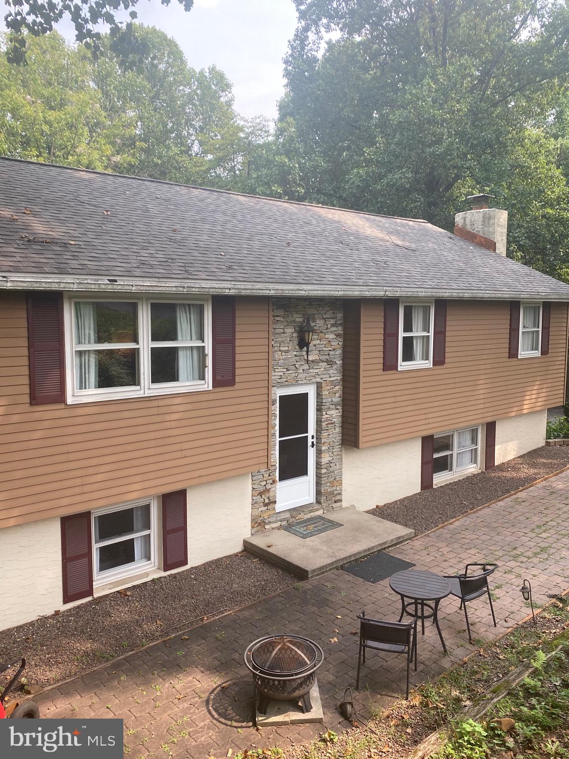 60 Beech Road Mohnton, PA 19540 - Photo 2 of 32