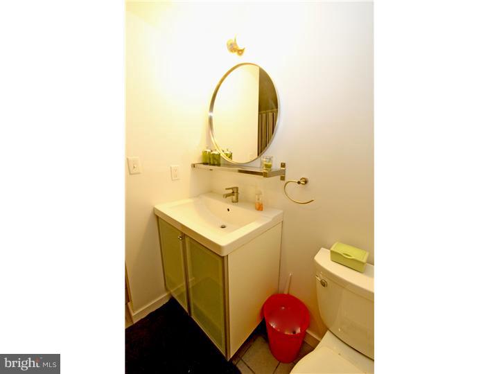 1234 Hamilton Street, Unit 206 Philadelphia, PA 19123 - Photo 16 of 21