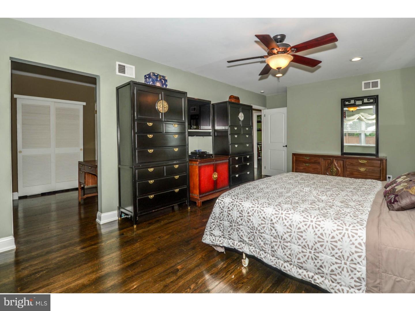 9326 Laramie Road Philadelphia, PA 19115 - Photo 13 of 25 Bedroom - Main