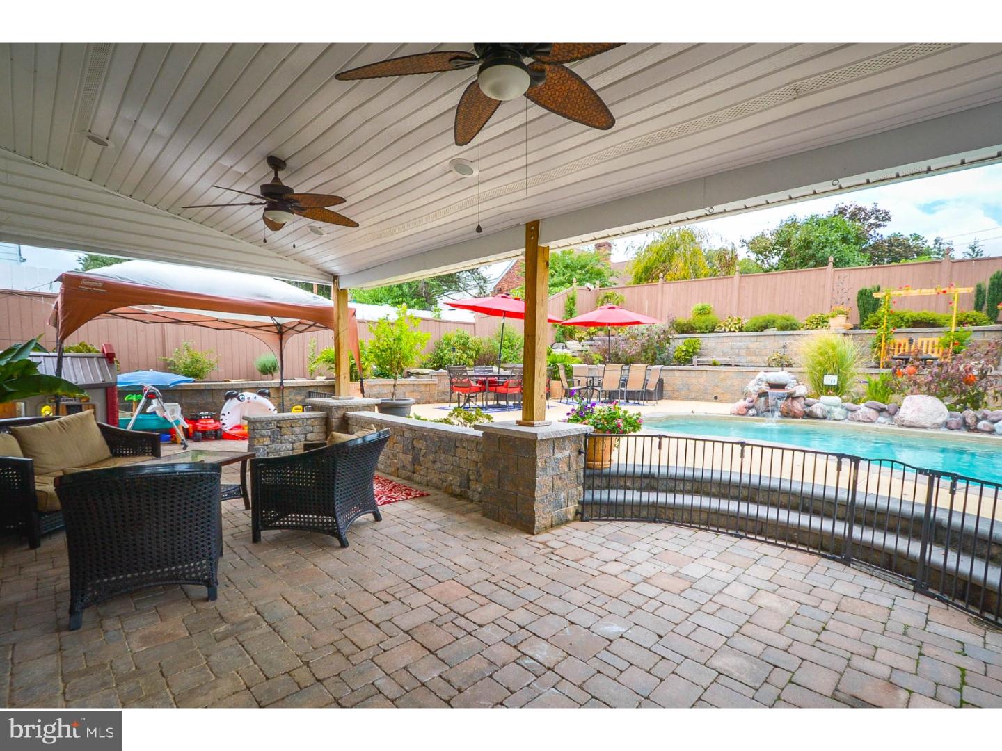 9326 Laramie Road Philadelphia, PA 19115 - Photo 21 of 25 Patio