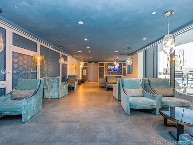 $8,800 | 1000 Brickell Plaza, Unit 3501, Miami, FL 33131