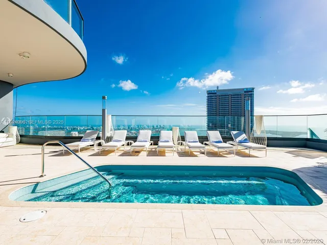 $8,800 | 1000 Brickell Plaza, Unit 3501, Miami, FL 33131