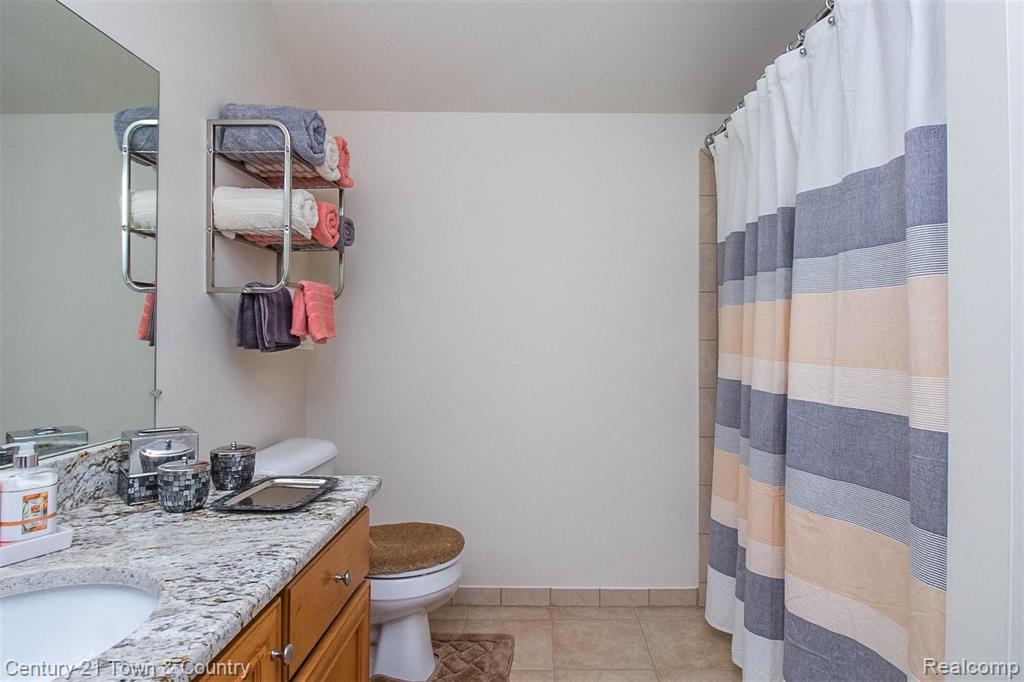 543 South Livernois Road Rochester Hills, MI 48307 - Photo 38 of 40