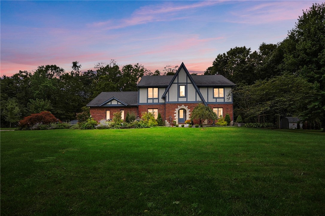 1079 Berryhill Road Bellbrook, OH 45305 - Photo 2 of 61 Gallery Image 2