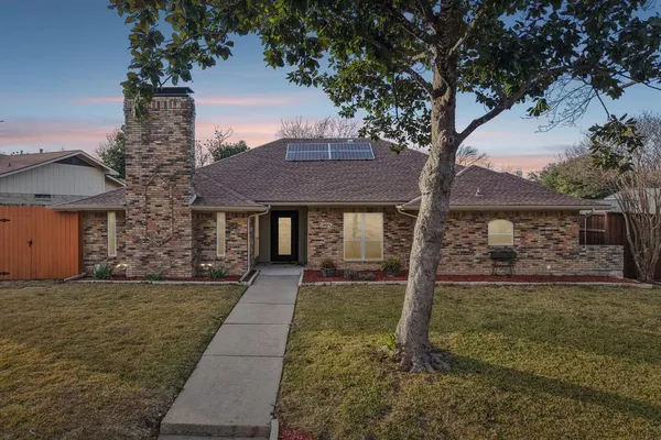 $519,999 | 1905 Country Club Drive, Plano, TX 75074