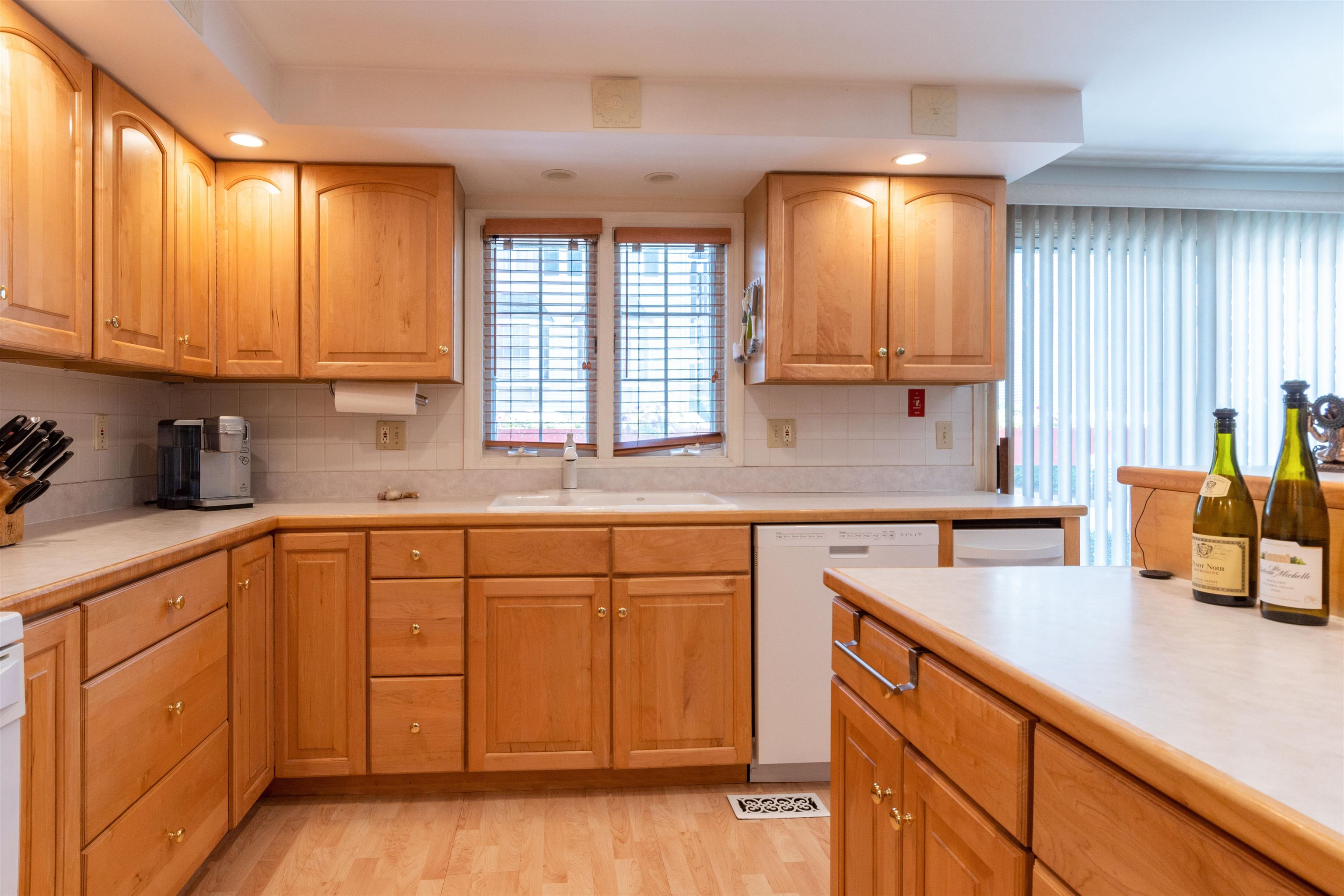 12 Perley Road, Unit 22 Derry, NH 03038 - Photo 7 of 35