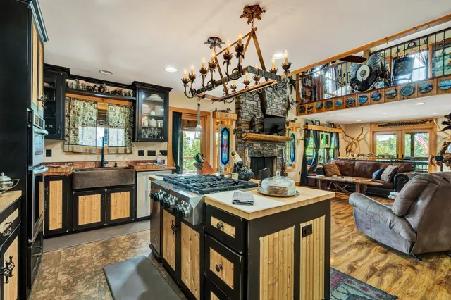 $875,000 | 154 High Top Road, Reliance, TN 37369