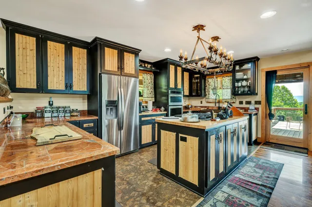 $875,000 | 154 High Top Road, Reliance, TN 37369