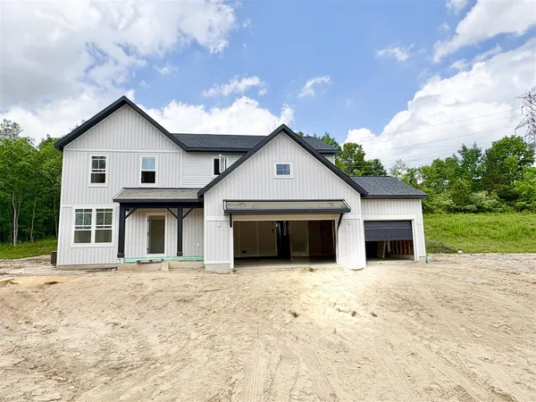 $689,900 | 5859 Valley Point W Drive, Caledonia, MI 49316