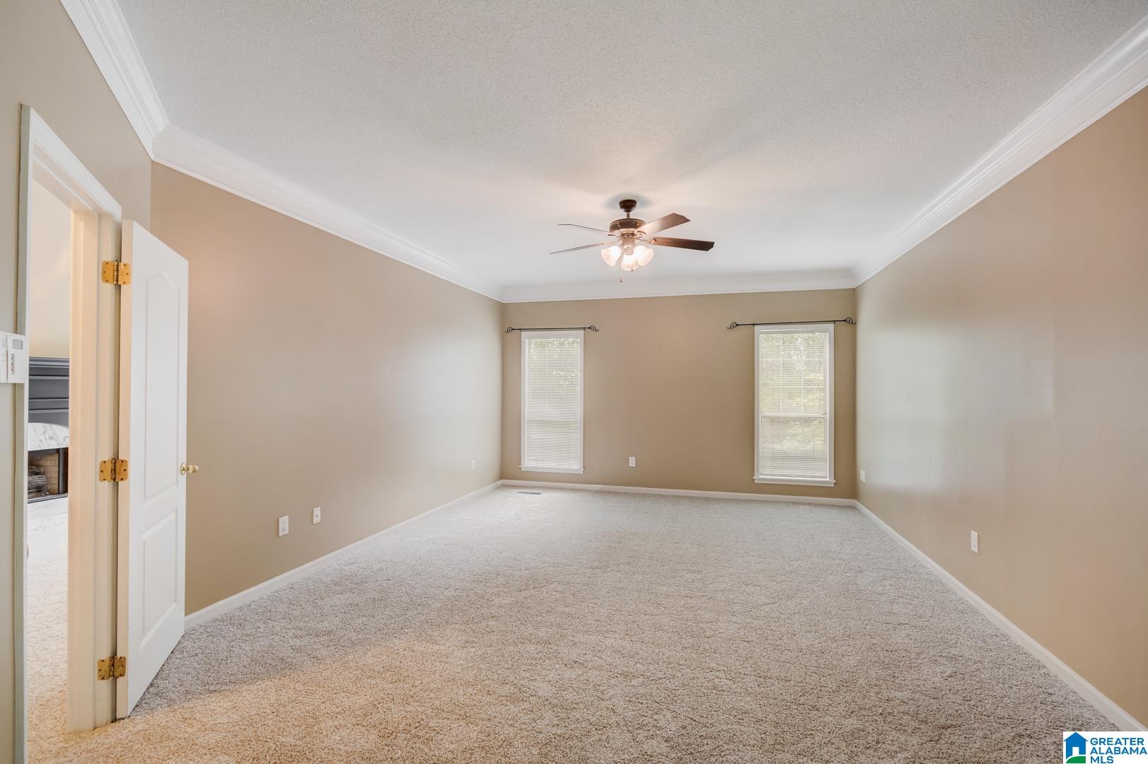 209 Thompson Road Alabaster, AL 35007 - Photo 9 of 30