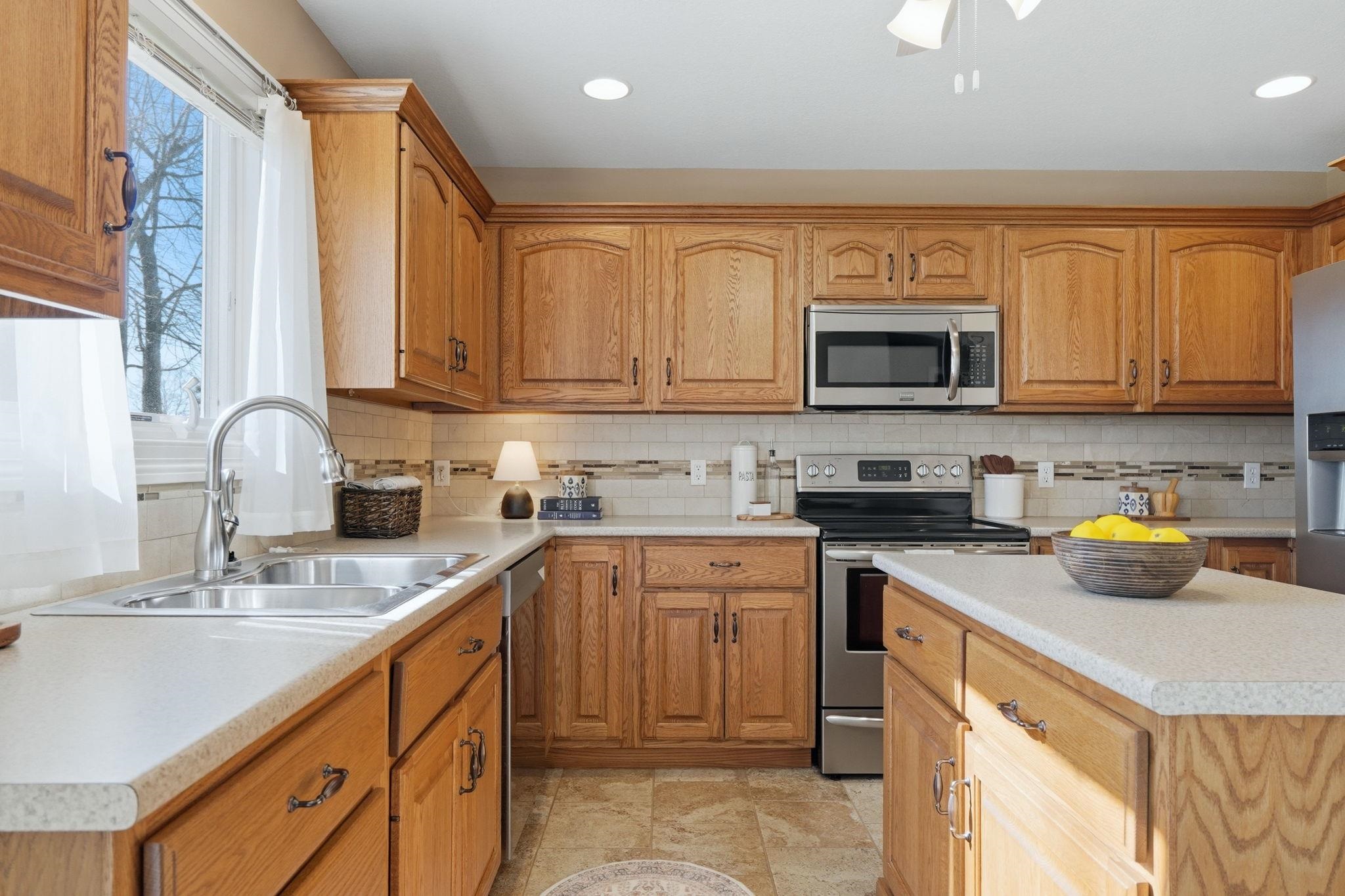 12816 Charenton Court Fort Wayne, IN 46845 - Photo 14 of 34