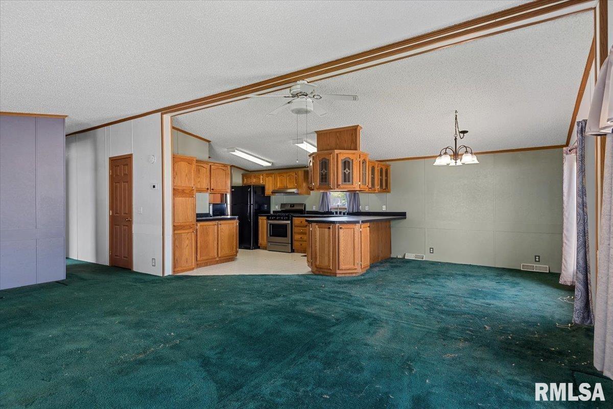3319 Ridgewood Avenue Springfield, IL 62702 - Photo 12 of 32 Gallery Image 12