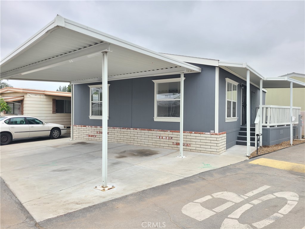 840 East Foothill Boulevard, Unit 64 Azusa, CA 91702 - Photo 4 of 25