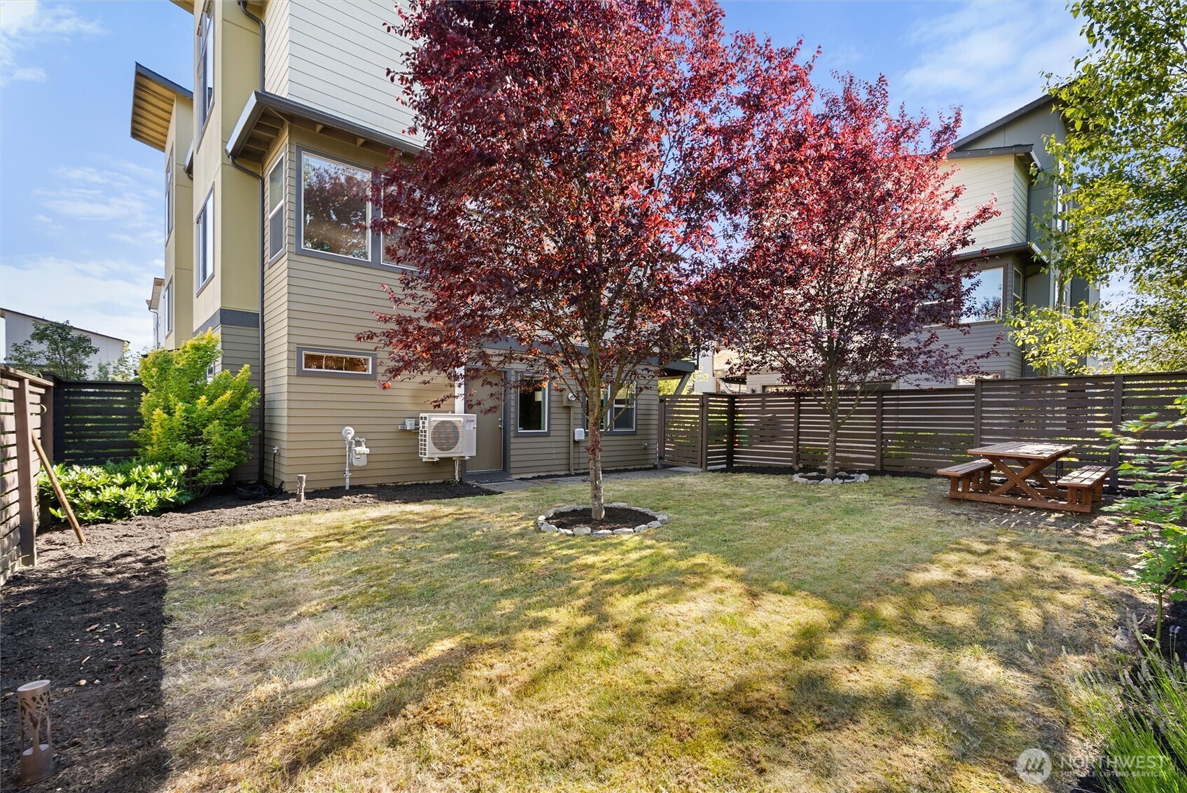 347 Chelan Avenue Northeast Renton, WA 98059 - Photo 29 of 34