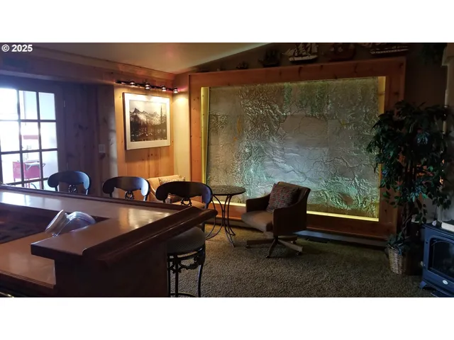 $1,945,000 | 156 Peppermill Road, Kelso, WA 98626