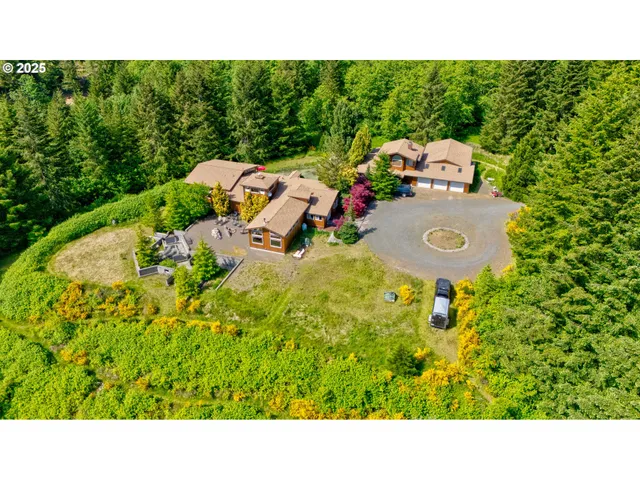 $1,945,000 | 156 Peppermill Road, Kelso, WA 98626