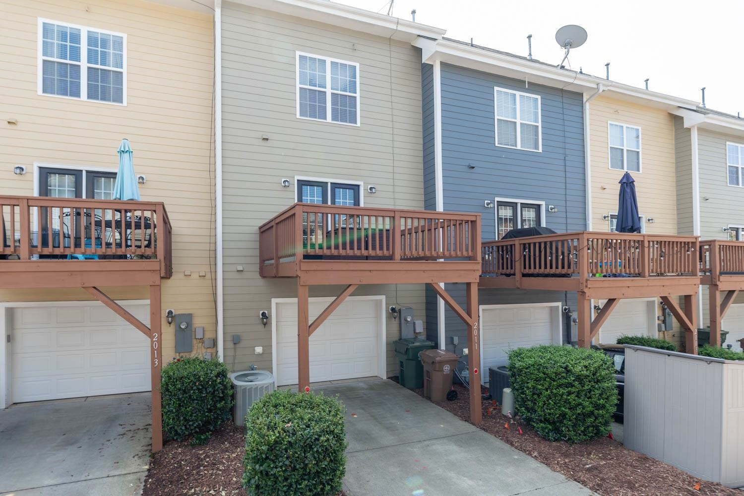 2011 Summerhouse Road Cary, NC 27519 - Photo 20 of 21 Photo 20