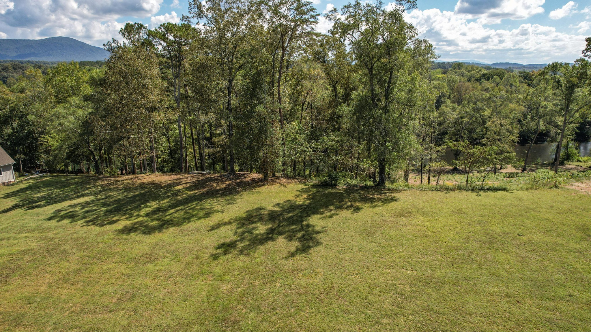 202 Rivers Edge Lane Benton, TN 37307 - Photo 3 of 36