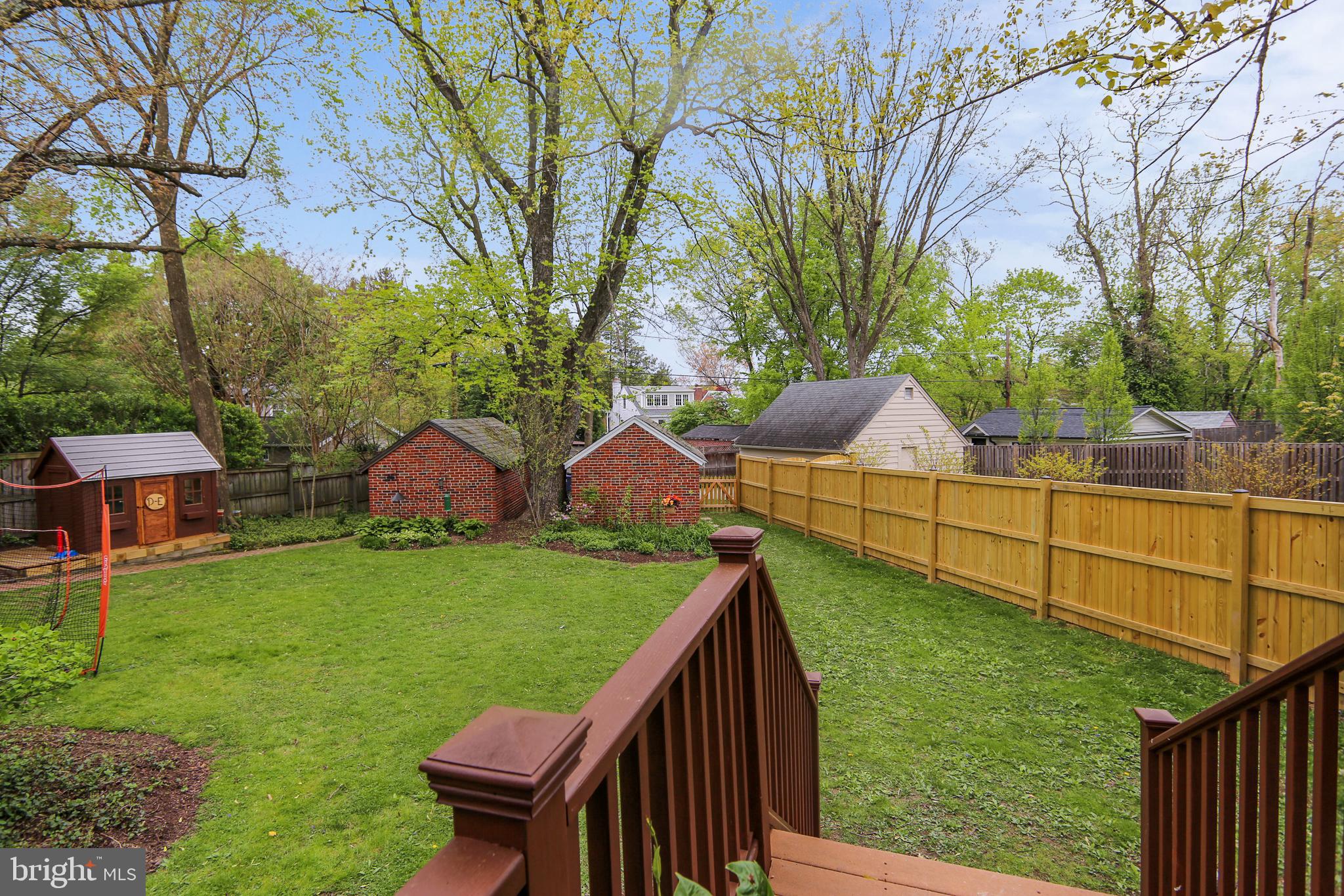 2901 Rittenhouse Street Northwest Washington, DC 20015 - Photo 43 of 51 Back yard