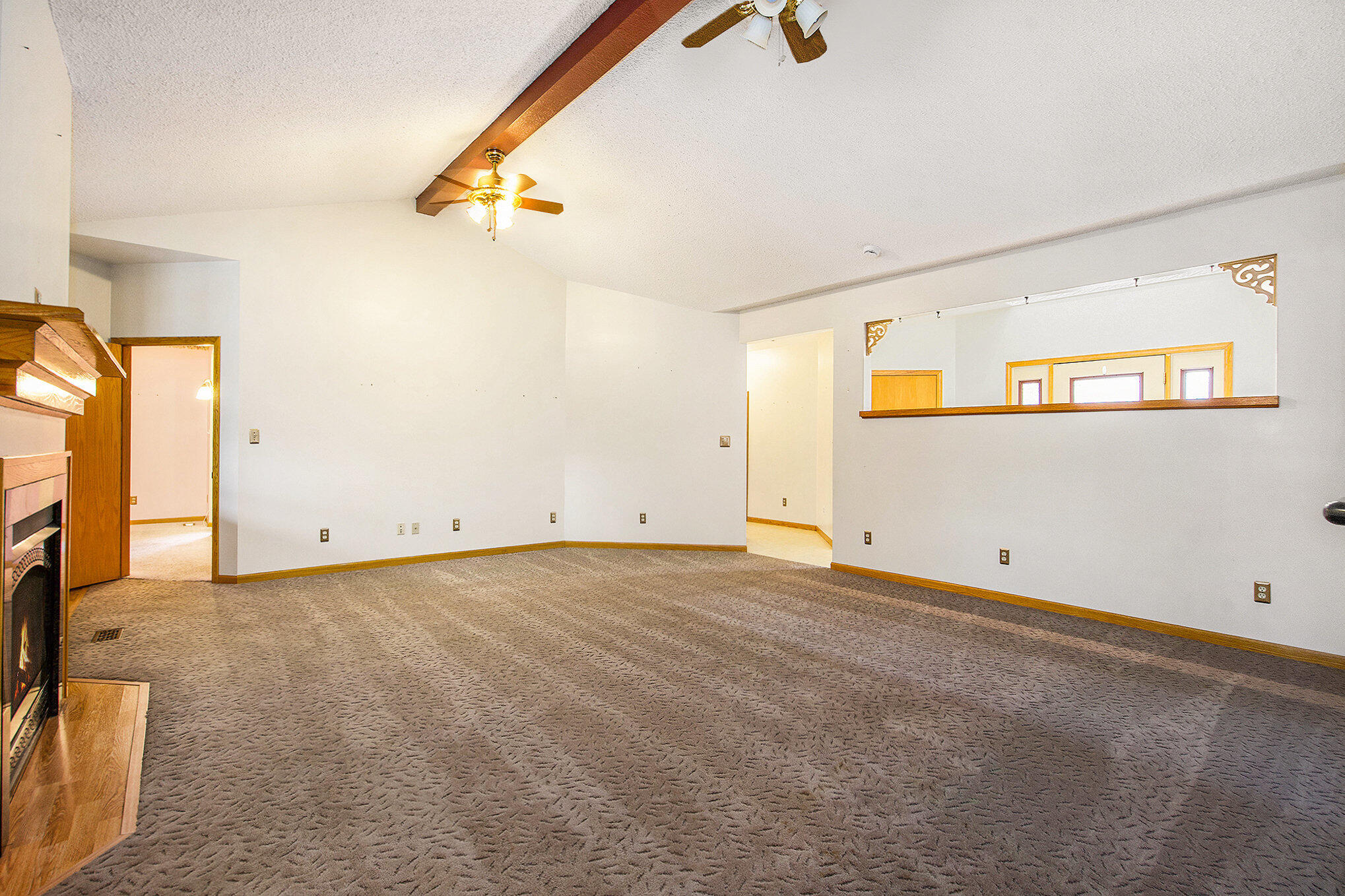 13677 Unadilla Road Gregory, MI 48137 - Photo 3 of 28 004_dsc06994_427