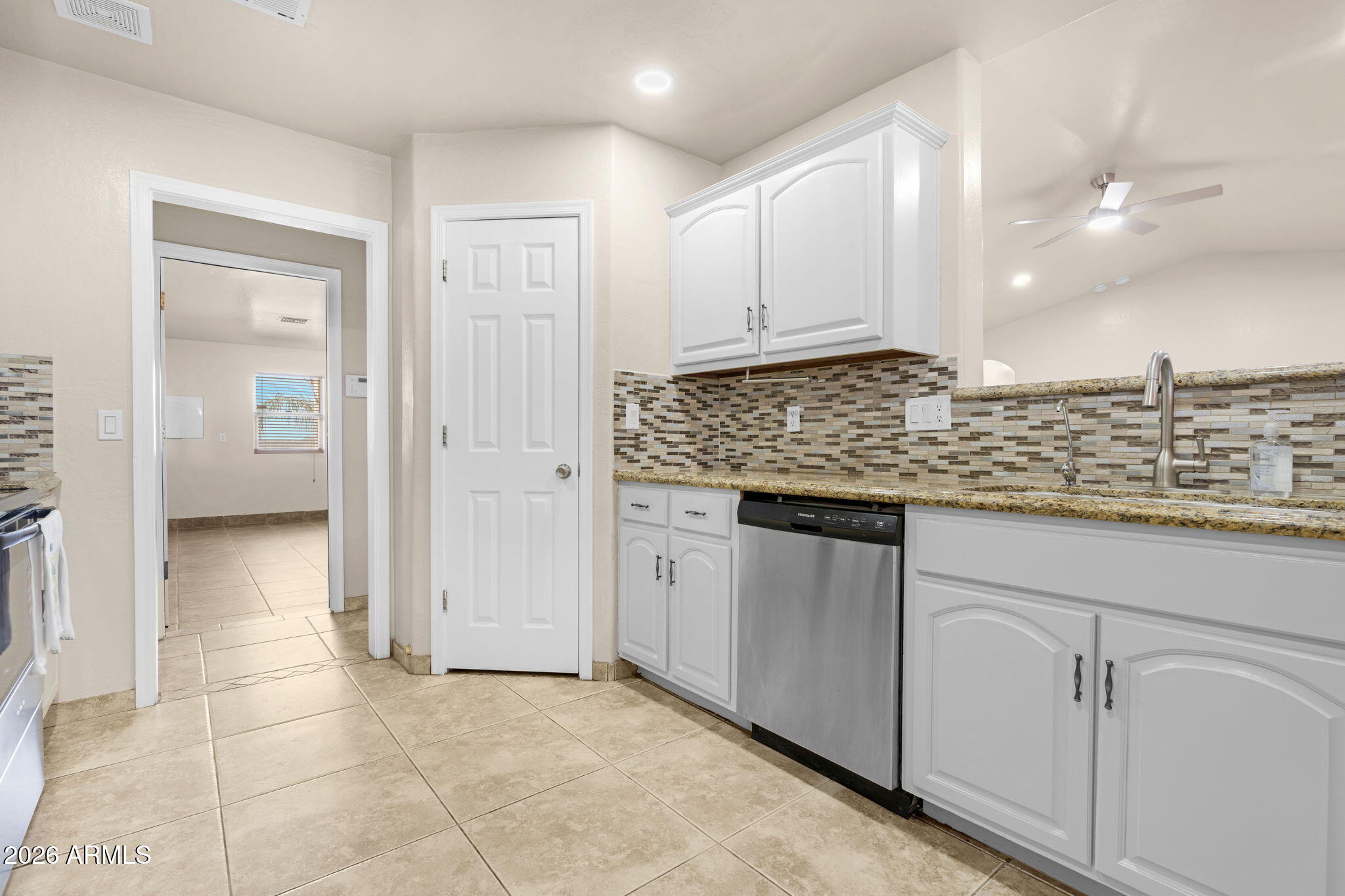 3065 East Cornman Road Eloy, AZ 85131 - Photo 14 of 45 13-web-or-mls-Kitchen 2