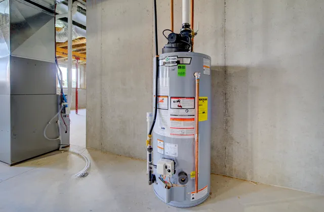 $418,900 | 1931 Southland Lane, New London, WI 54961