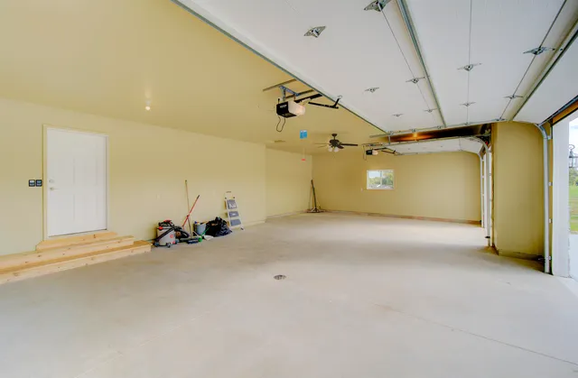 $418,900 | 1931 Southland Lane, New London, WI 54961