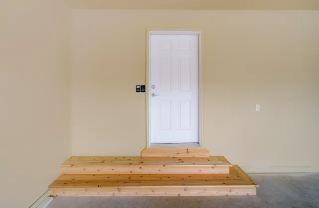 $418,900 | 1931 Southland Lane, New London, WI 54961