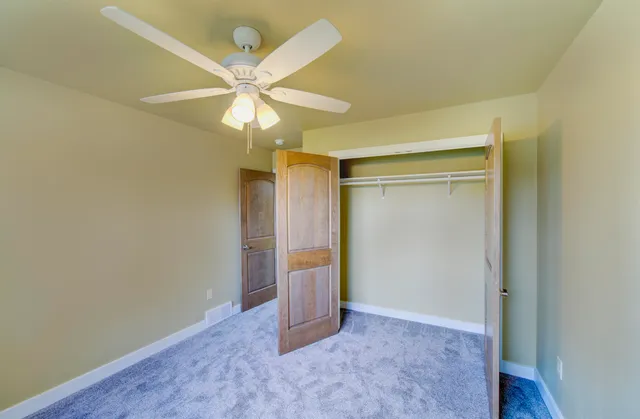 $418,900 | 1931 Southland Lane, New London, WI 54961