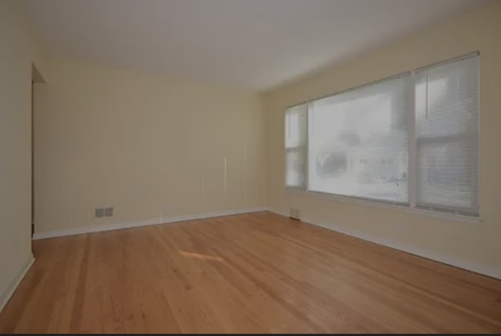 144 East Quincy Street Riverside, IL 60546 - Photo 4 of 13