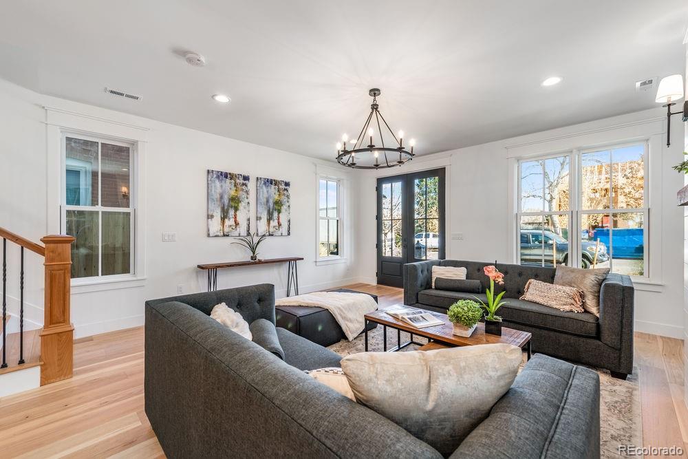 3263 Perry Street Denver, CO 80212 - Photo 4 of 36