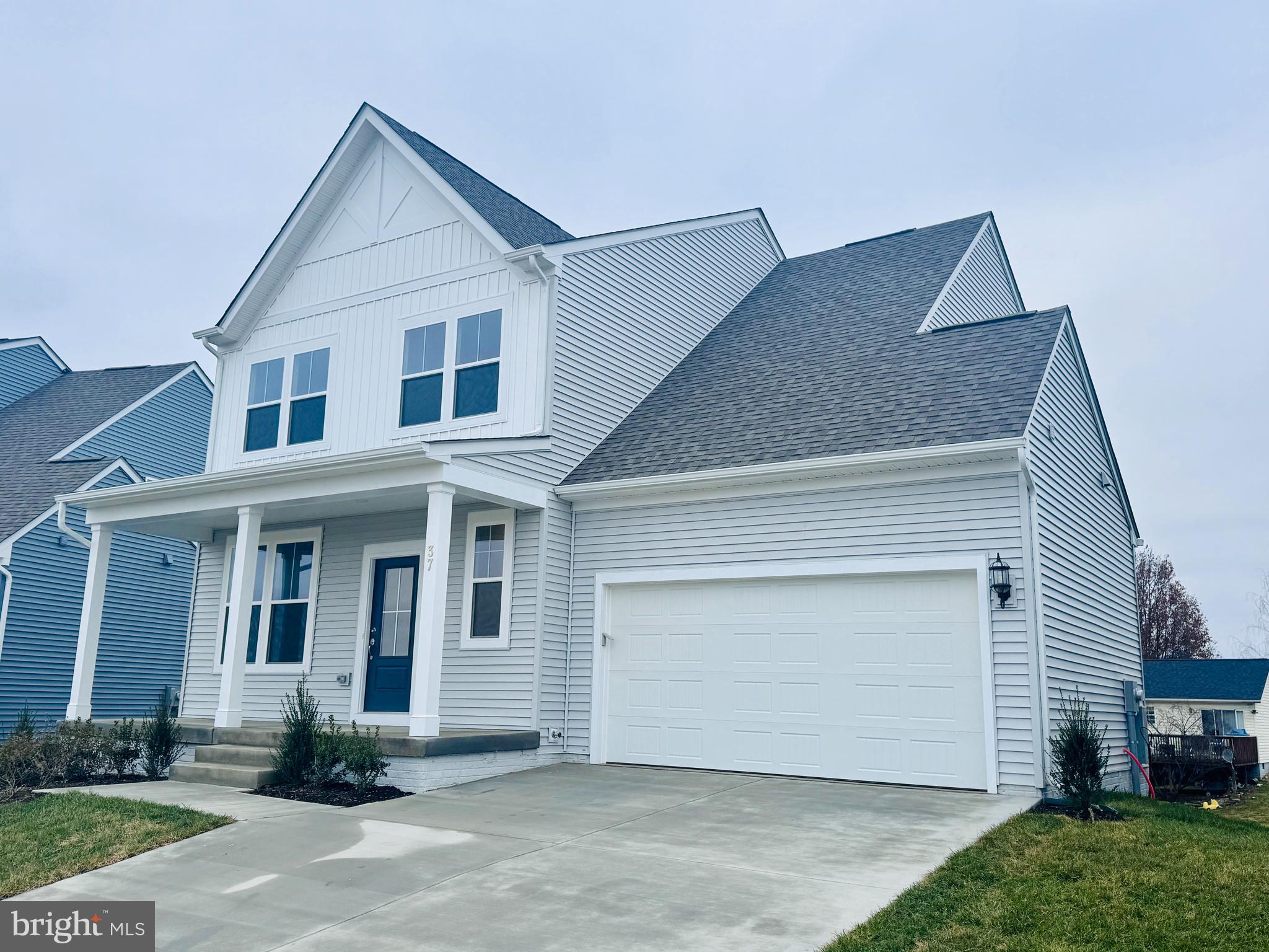37 Taft Avenue Ranson, WV 25438 - Photo 1 of 18 front view of house