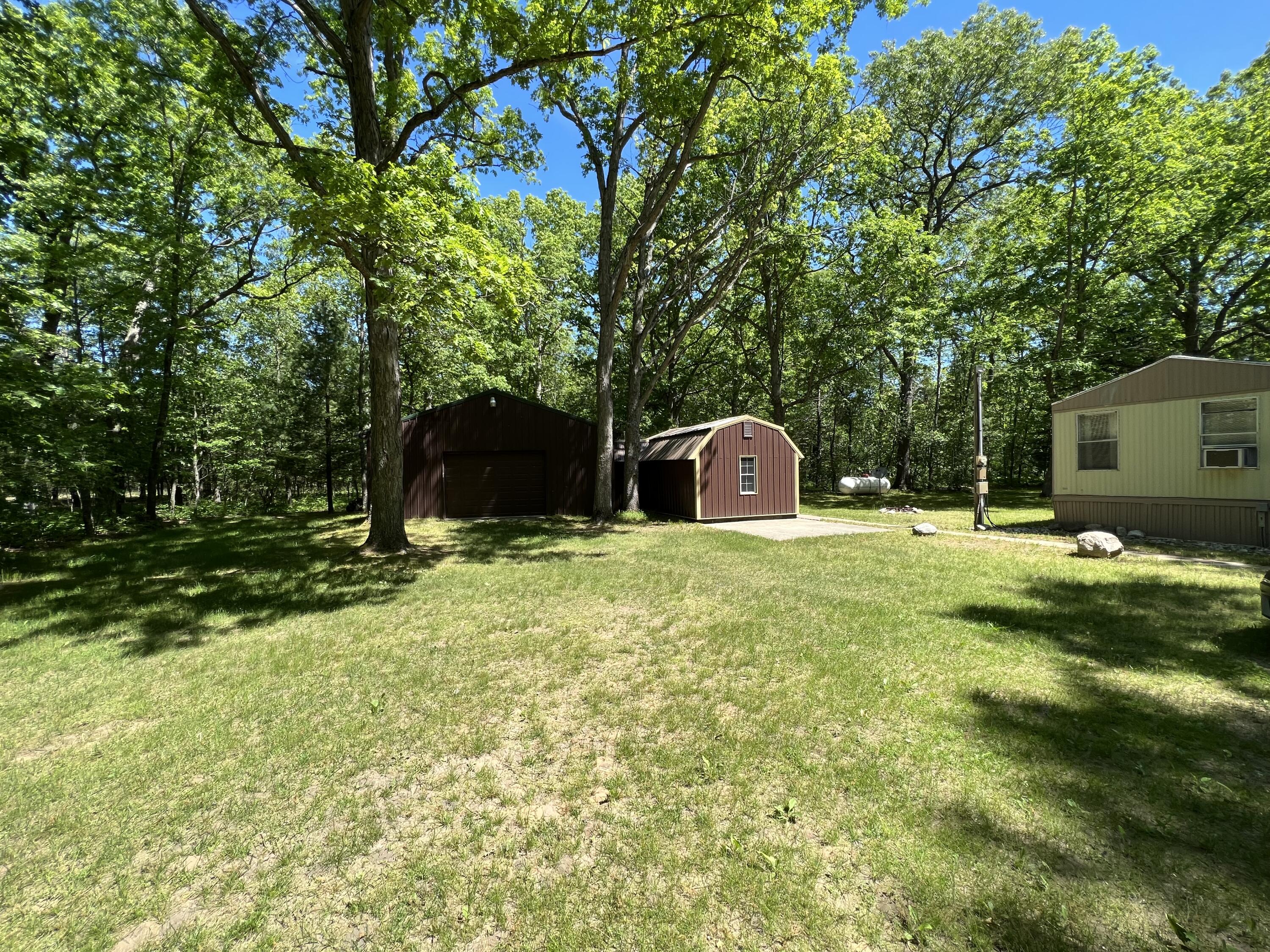 6477 South Taylor Road Branch, MI 49402 - Photo 2 of 39 IMG_1619