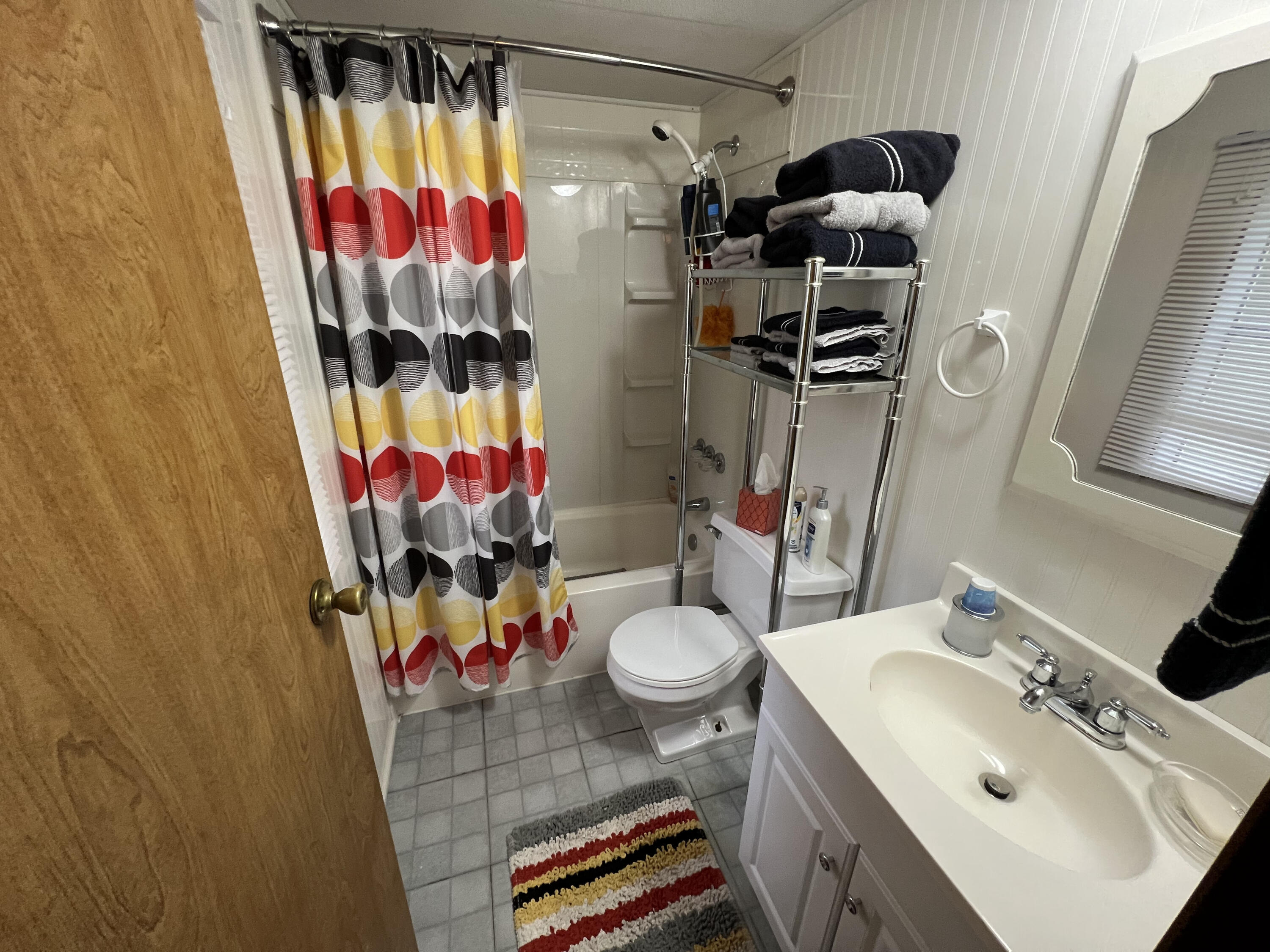 6477 South Taylor Road Branch, MI 49402 - Photo 27 of 39 20220521_203540413_iOS