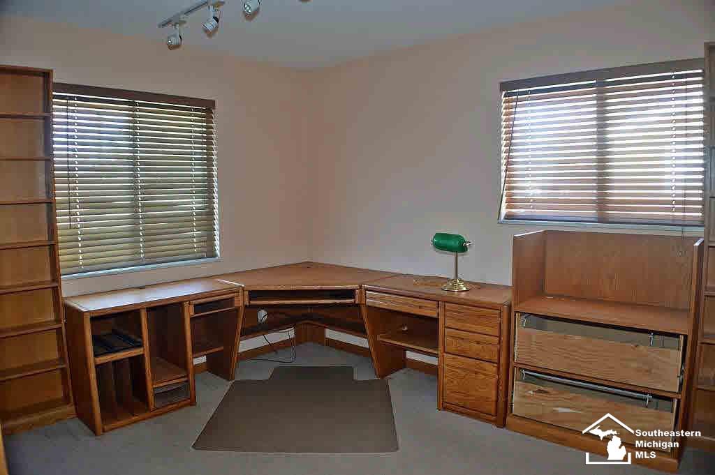 9957 Strasburg Road Erie, MI 48133 - Photo 5 of 17 20456543-4.JPG