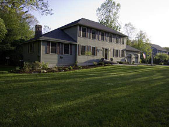 12 Pinewood Road Hudson, NH 03051 - Photo 1 of 1 Gallery Image 1