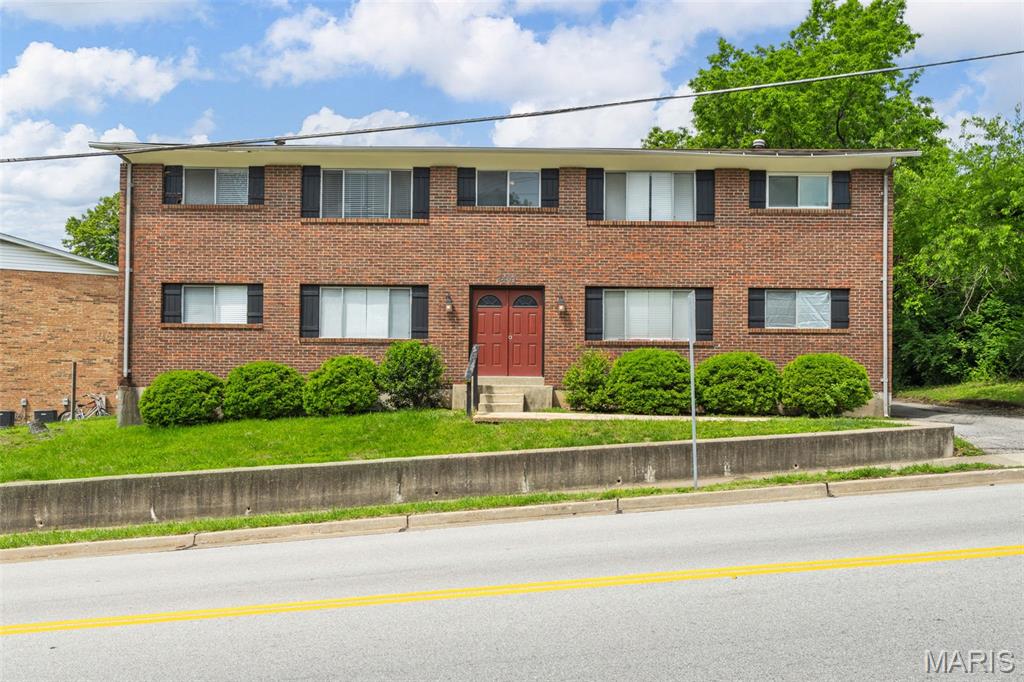 3401 Droste Road St. Charles, MO 63301 - Photo 2 of 28