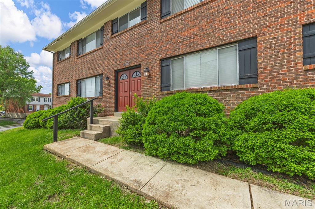 3401 Droste Road St. Charles, MO 63301 - Photo 4 of 28