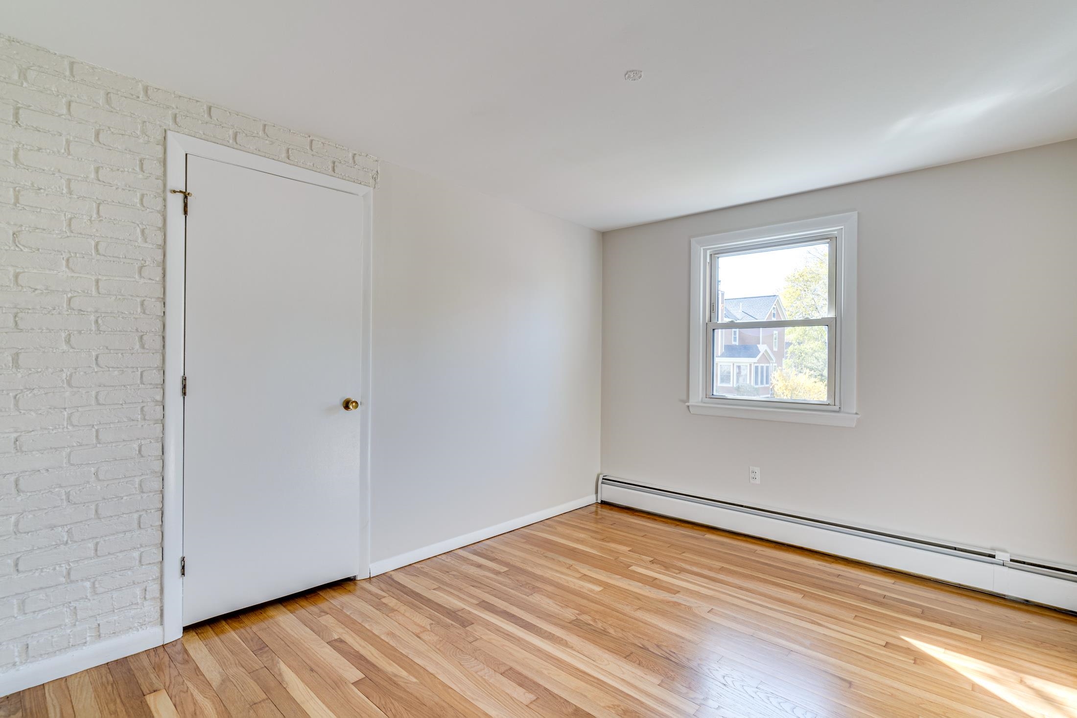 255 Thornton Street Portsmouth, NH 03801 - Photo 19 of 40