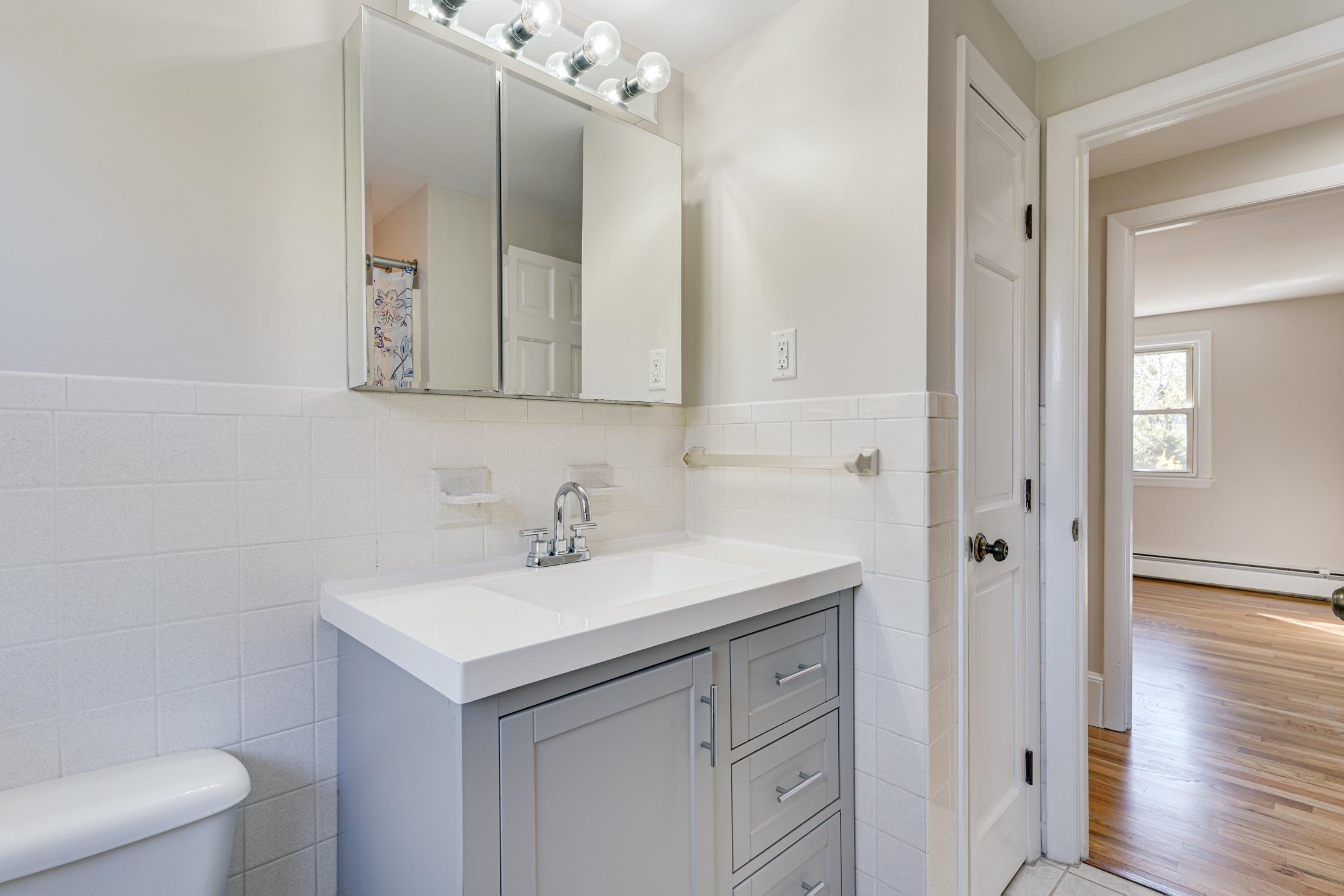 255 Thornton Street Portsmouth, NH 03801 - Photo 22 of 40