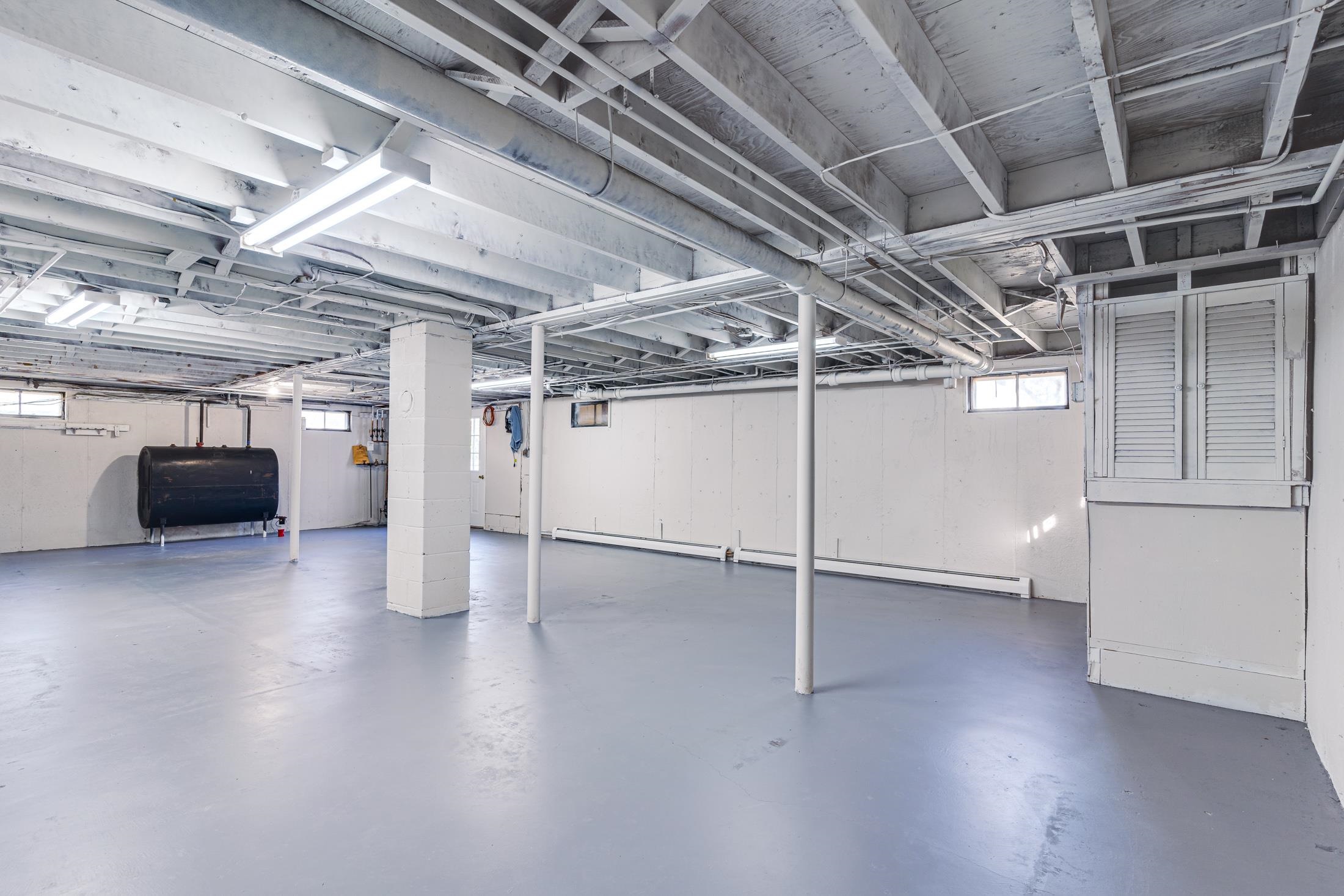 255 Thornton Street Portsmouth, NH 03801 - Photo 26 of 40