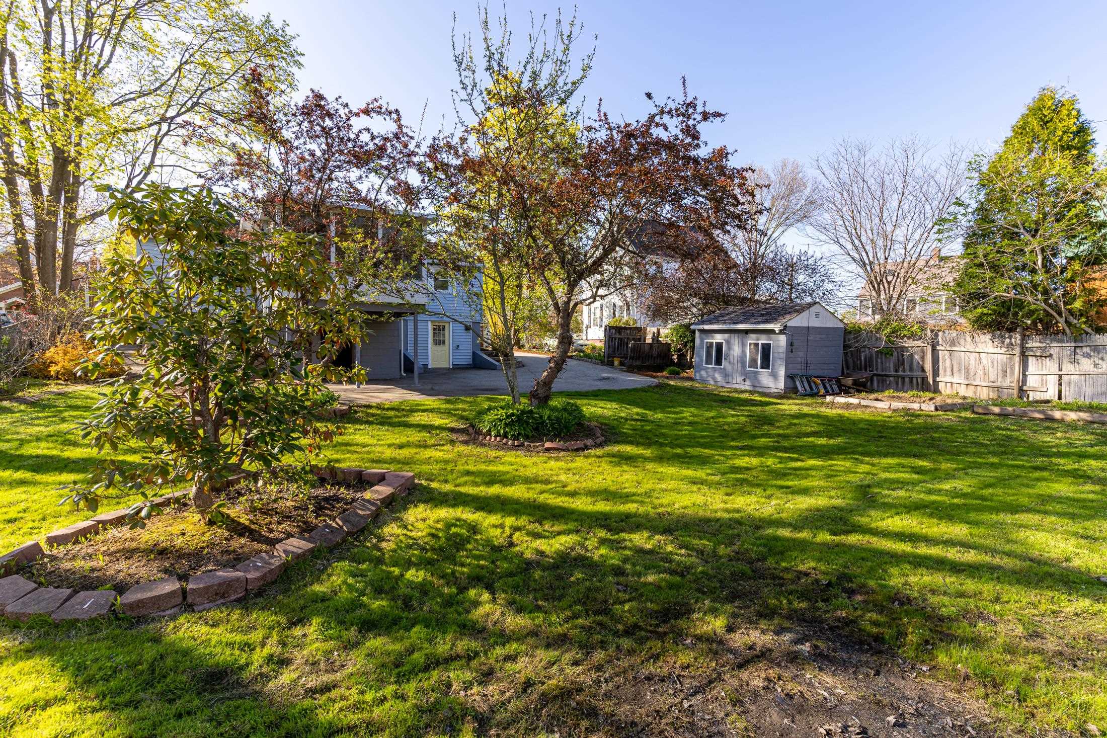 255 Thornton Street Portsmouth, NH 03801 - Photo 31 of 40