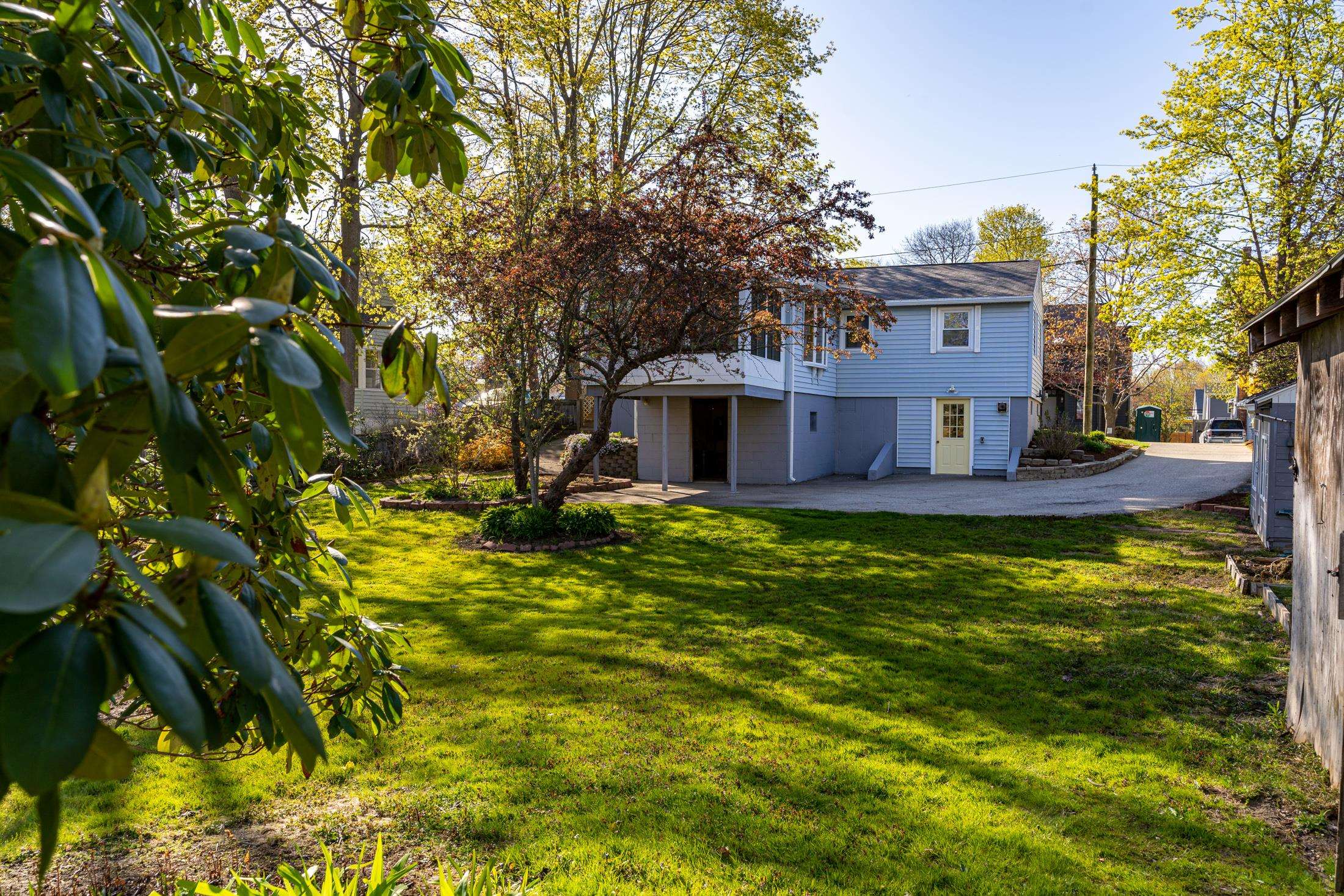 255 Thornton Street Portsmouth, NH 03801 - Photo 34 of 40