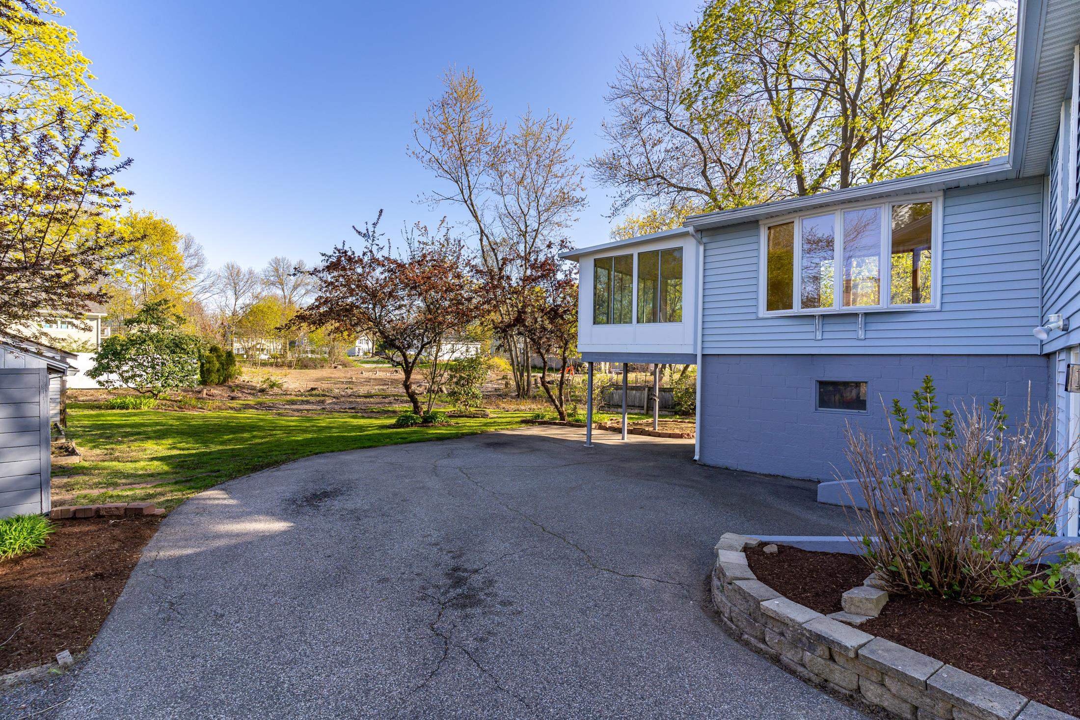 255 Thornton Street Portsmouth, NH 03801 - Photo 36 of 40