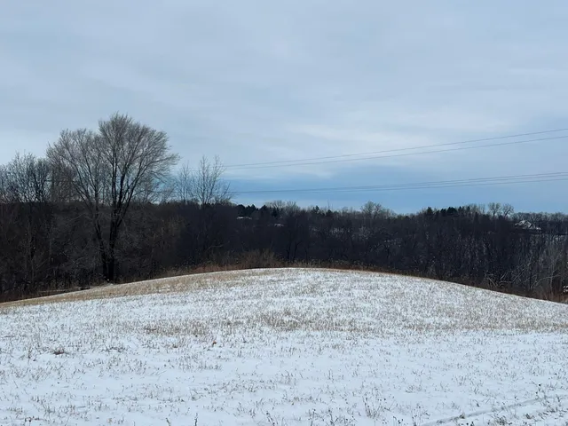 $115,000 | 27021 River Vw Court, Red Wing, MN 55066