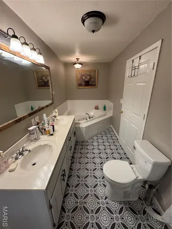 $239,900 | 353 Meadow View Drive, Poplar Bluff, MO 63901