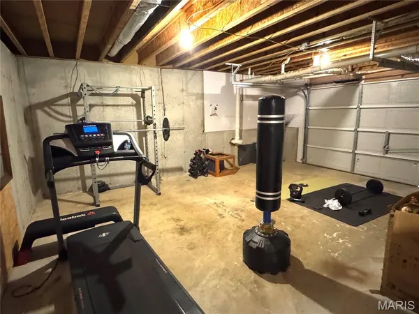 $239,900 | 353 Meadow View Drive, Poplar Bluff, MO 63901