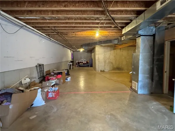 $239,900 | 353 Meadow View Drive, Poplar Bluff, MO 63901