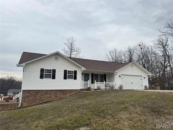 $239,900 | 353 Meadow View Drive, Poplar Bluff, MO 63901